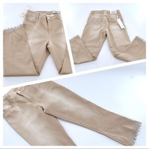 M miette High Waist hobo style cream color trim on the bottom with shells pants